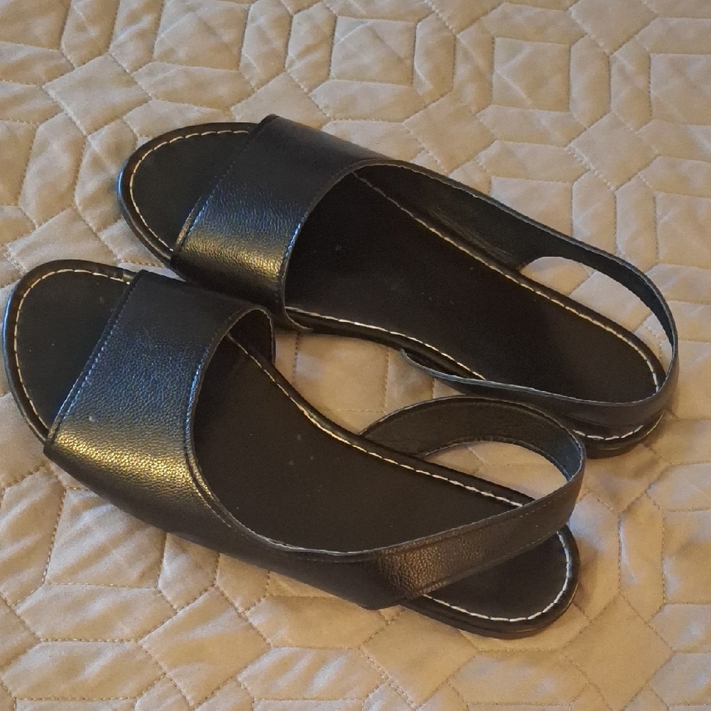 Elegant Black Flats Women's Sandals